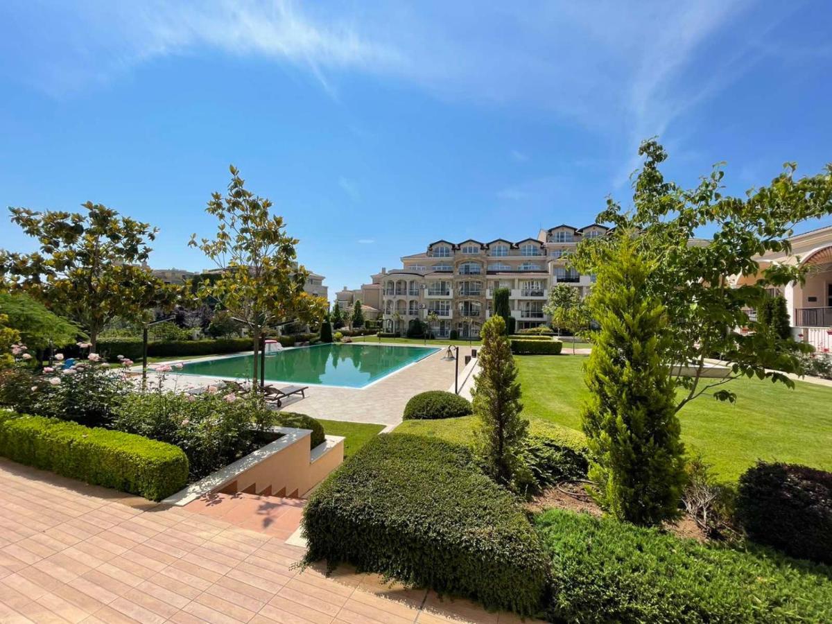 Provence Deluxe Apartment In Atia Resort 체르노모레츠 외부 사진